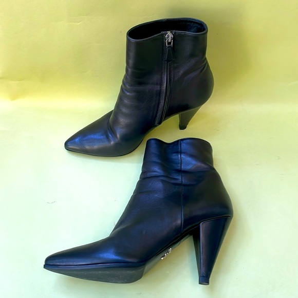 Vintage black Prada booties - Picture 10 of 14